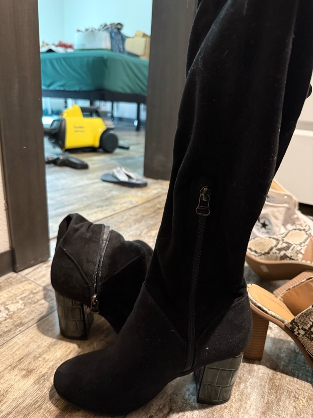Women's Black Suede Knee-High Block Heel Boots